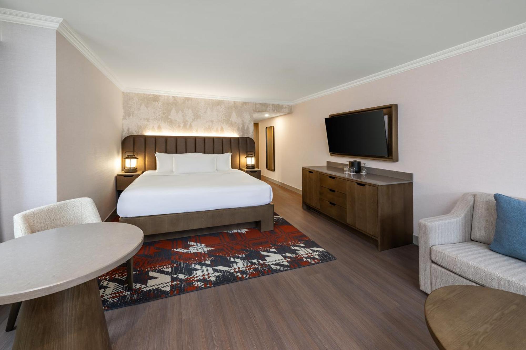 Deluxe Junior Suite