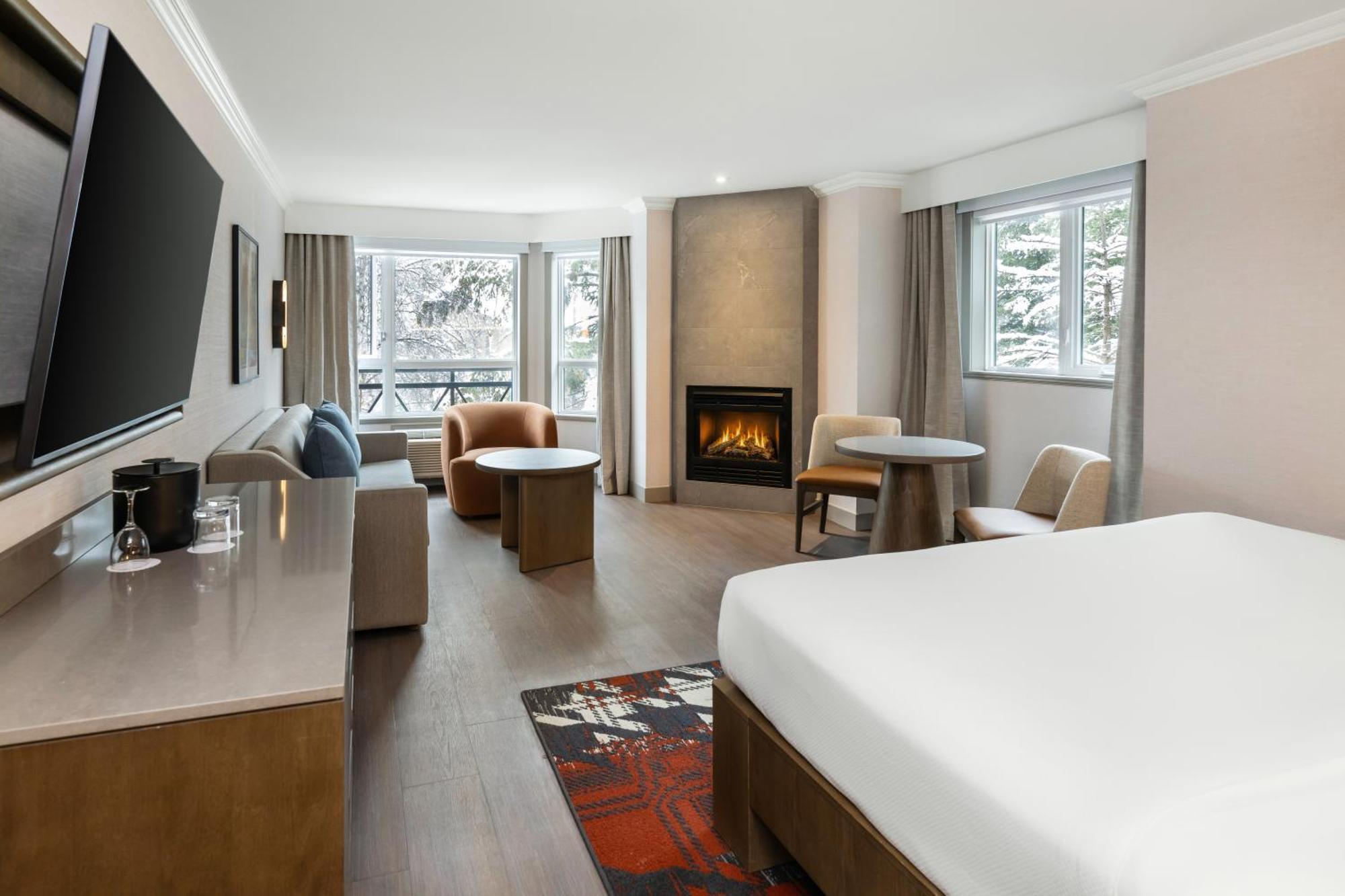 Deluxe Junior Suite