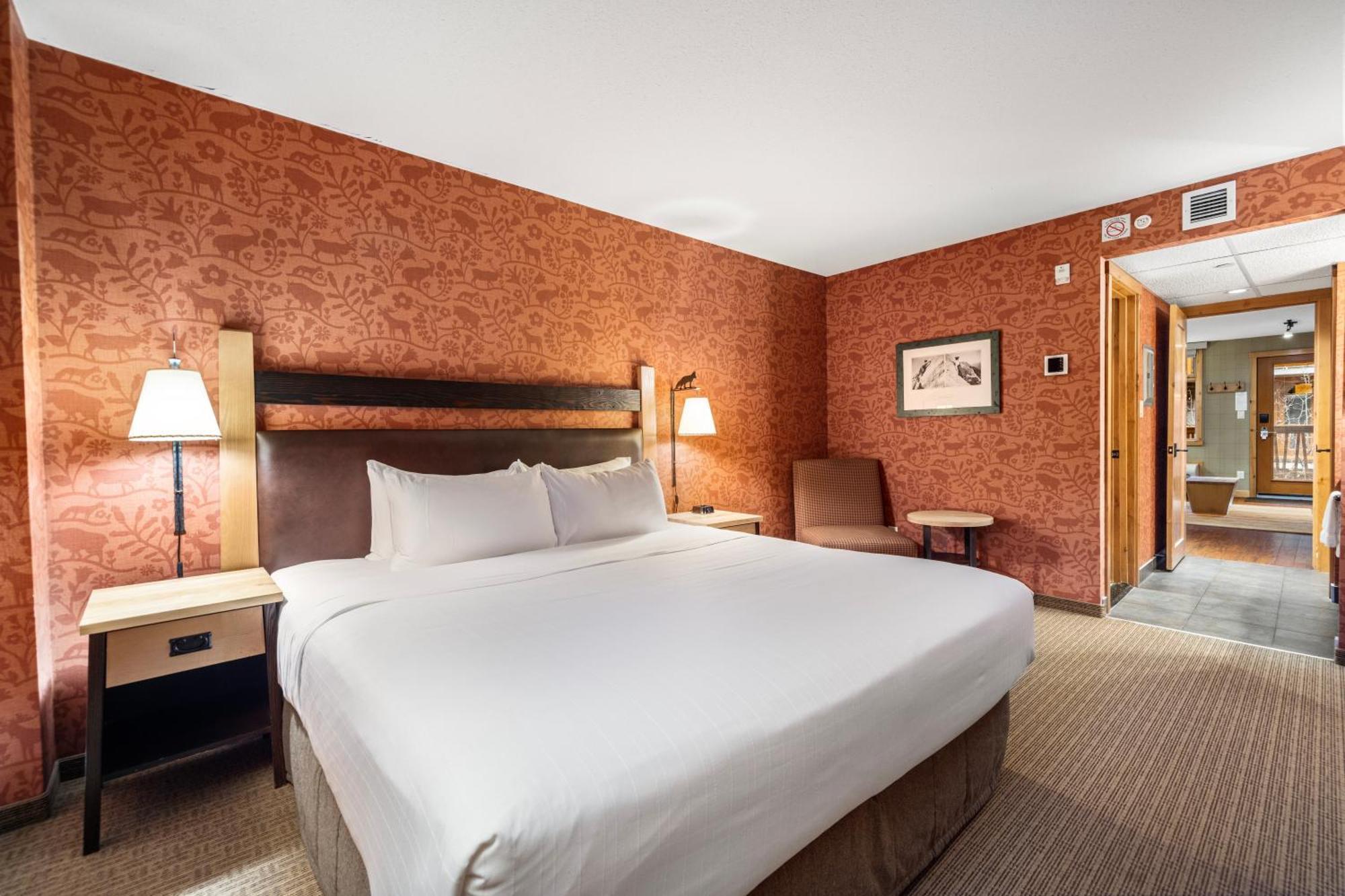 One-Bedroom Suite King Bed