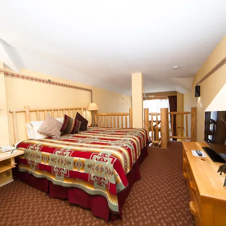 Brewster Mountain Lodge-2